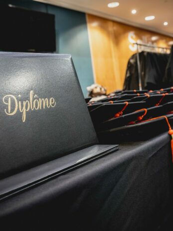 retrait-de-diplome-1-scaled-aspect-ratio-347-463