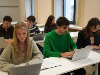 qui-sommes-nous-aspect-ratio-347-260